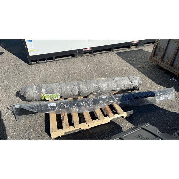 8' PROJECTOR SCREEN WITH TRIPOD STAND & 6' ROLL OF GARDENING MESH