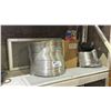 Image 1 : SHELF OF ASSORTED VENTS & FLEXIBLE DUCTS