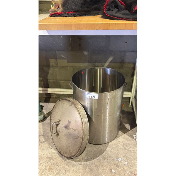 LARGE METAL TRASH CAN