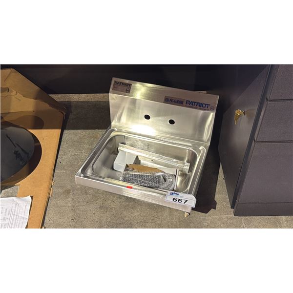 PATRIOT STAINLESS STEEL WALL-MOUNT HAND SINK