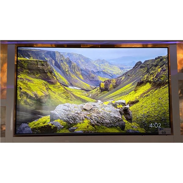 55" TCL TV WITH WALL MOUNT *NO REMOTE* *BUYER WILL REQUIRE LADDER & TOOLS TO DETACH FROM WALL*