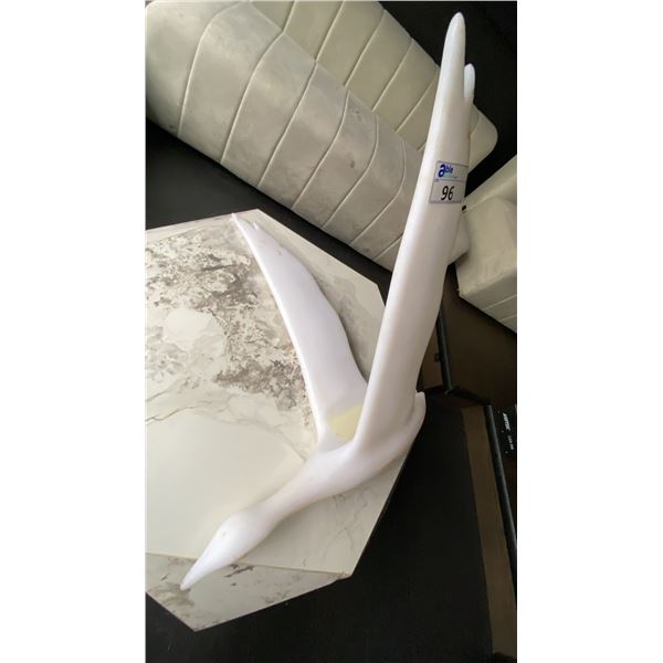 LARGE WHITE PLASTIC GOOSE