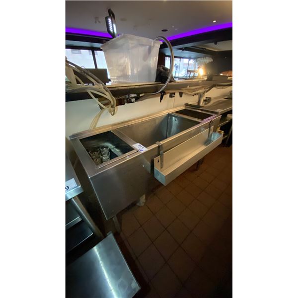 STAINLESS STEEL ICE/BEVERAGE STAND ALONE BAR STATION - APPROX. 52" X 18" X 31" HIGH