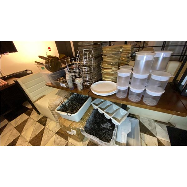 LARGE GROUP OF ASSORTED RESTAURANT SERVING ACCESSORIES