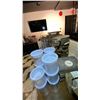Image 5 : LARGE GROUP OF ASSORTED RESTAURANT SERVING ACCESSORIES