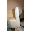 Image 3 : WHITE LEATHER UPHOLSTERED BOOTH/BENCH SEATING - CONSISTS OF (1) 7FT SECTION AND (2) 7FT CORNER SE...
