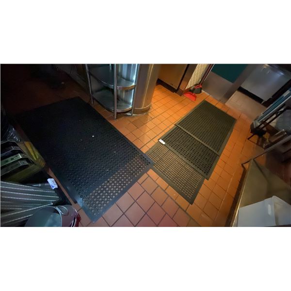 GROUP OF (5) ANTI-FATIGUE RUBBER FLOOR MATS