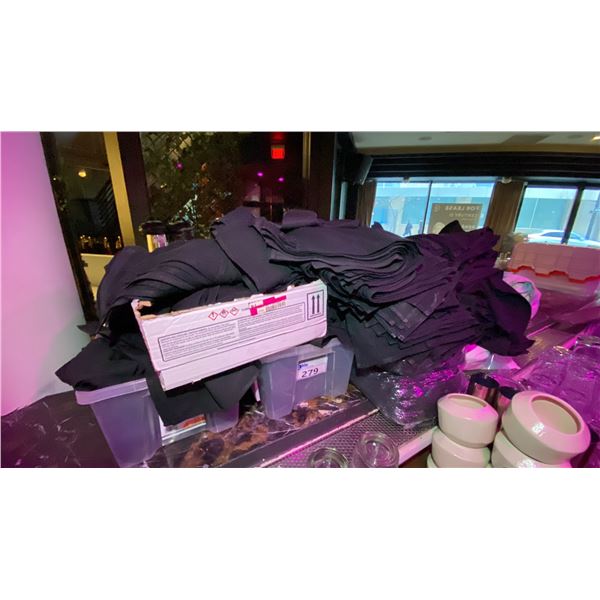 LARGE GROUP OF BLACK CLOTH NAPKINS - 19 1/2" X 19 1/2" *OVER 1000 PIECES*