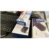 Image 5 : TABLE TOP OF ASSORTED COMPUTER ACCESSORIES AND 43" SAMSUNG MONITOR
