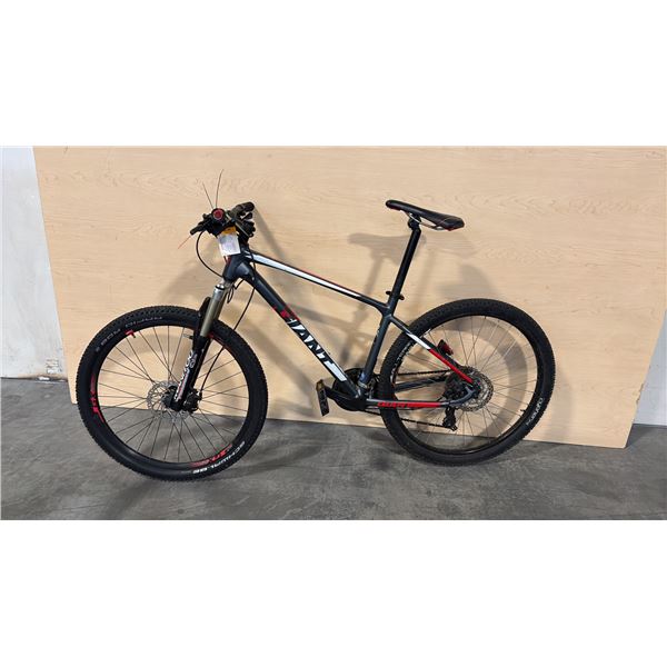 BLACK GIANT MANITOU XVERT FRONT SUSPENSION 27-SPEED MOUNTAIN BIKE