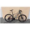 Image 2 : BLACK GIANT MANITOU XVERT FRONT SUSPENSION 27-SPEED MOUNTAIN BIKE