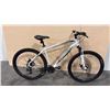 Image 2 : WHITE ORBEA 24-SPEED FRONT SUSPENSION MOUNTAIN BIKE