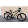 Image 2 : BLACK NORCO STORM 7.3 FRONT SUSPENSION 24-SPEED MOUNTAIN BIKE