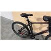 Image 3 : BLACK HARO FLIGHTLINE ONE R 21-SPEED ROAD BIKE
