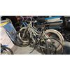 Image 1 : MIXED OF 5 BIKES INCL GIANT MAESTRO(FOR PARTS), EVERYDAY CRUISER, FAT BIKE, TREK AND MORE