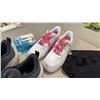 Image 4 : ASSORTED APPAREL INCLUDING FLEECE, T-SHIRTS AND LADIES SIZE 7 NIKE AIR FORCE SHOES AND MORE