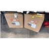Image 1 : 2 48"X48" INTERLOCKING FLOOR MATS