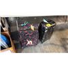 Image 1 : 2 SMALL SWIVEL WHEEL SUITCASES