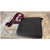 Image 2 : BLACK SATCHEL