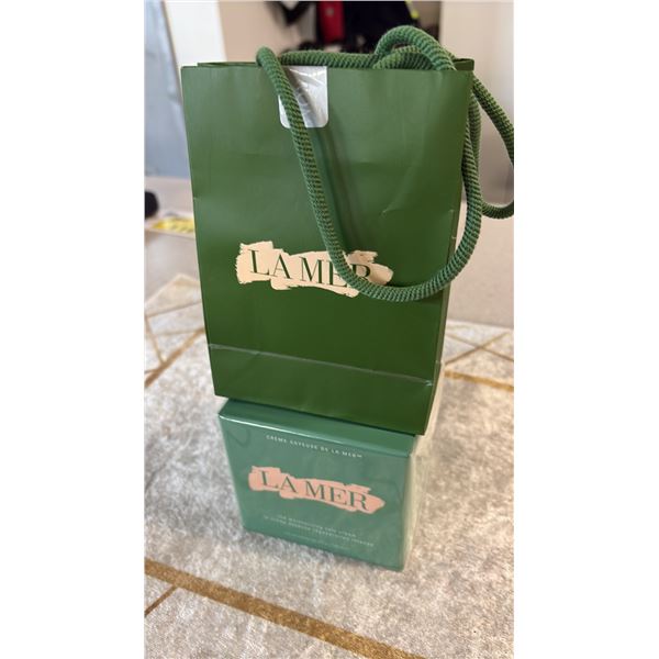 LA MER THE MOISTURIZING SOFT CREAM SKIN CARE WITH TRAVEL SAMPLE SIZES