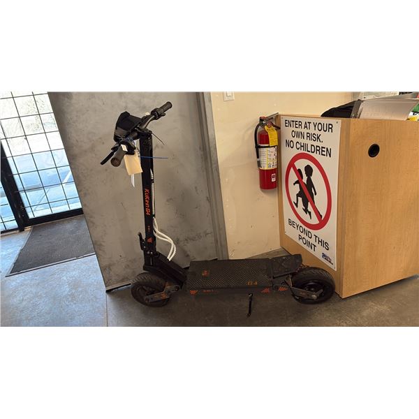 KLILIRIN G4 ELECTRIC SCOOTER, NO CHARGER