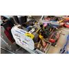 Image 1 : MIXED ITEMS INCL 1.5-TON (1500KG) LEVER BLOCK MANUAL, RATCHET-OPERATED LIFTING AND PULLING DEVICE,
