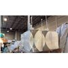 Image 2 : 4 PENDANT LAMPS