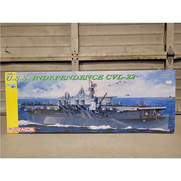 Unbuilt Dragon USS Independence CVL-22 1:350 Scale Model Kit