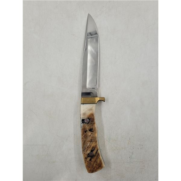 Knife w/ Horn Handle