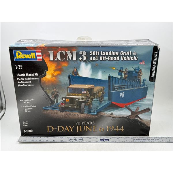 Unbuilt Revell LCM 3 50ft Landing Craft & 4x4 Off-Road Vehicle 1:35 Scale Model Kit