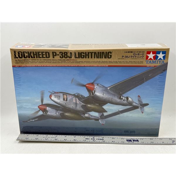 Sealed Tamiya Lockheed P-38J Lightning 1/48 Scale Model Kit