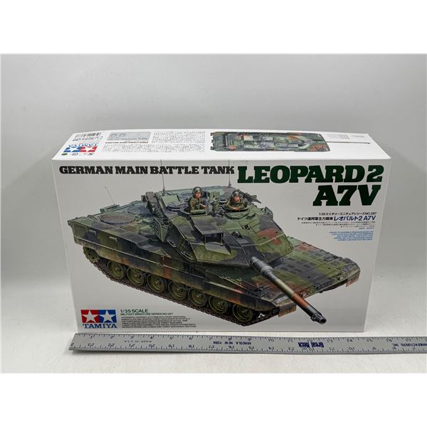 Unbuilt Tamiya German Main Battle Tank Leopard 2 A7V 1/35 Scale Model Kit