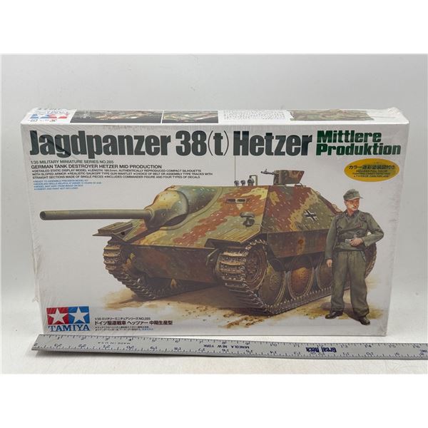 Sealed Tamiya Jagdpanzer 38(t) Hetzer Mittlere Produktion 1/35 Scale Model Kit