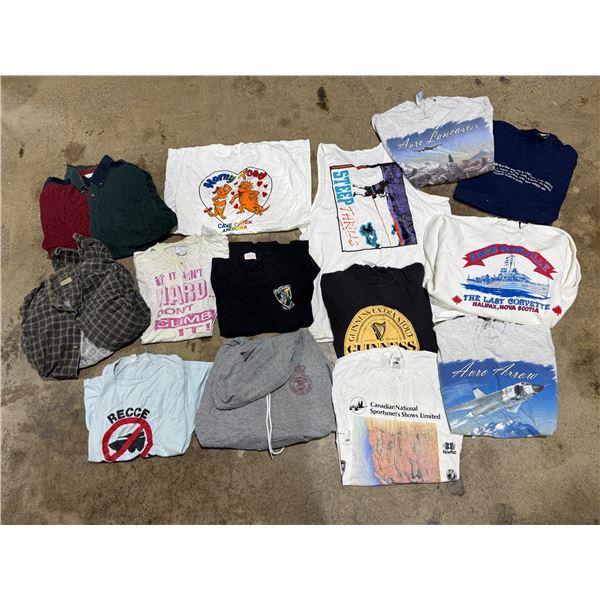 Lot of Mostly VTG Graphic Tees