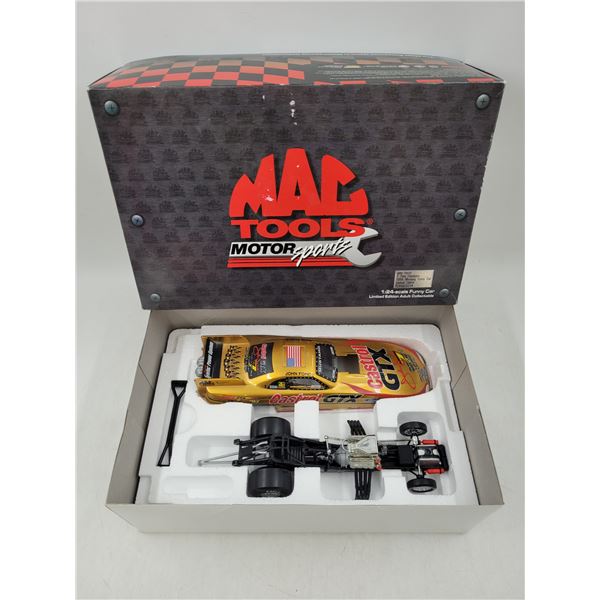 1998 Mustang Funny Car 1:24 Scale Model