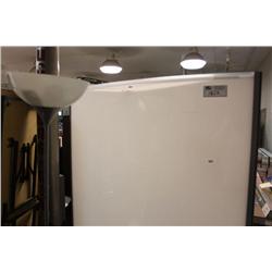 White Transluscent Wall Divider With Matching Lamp