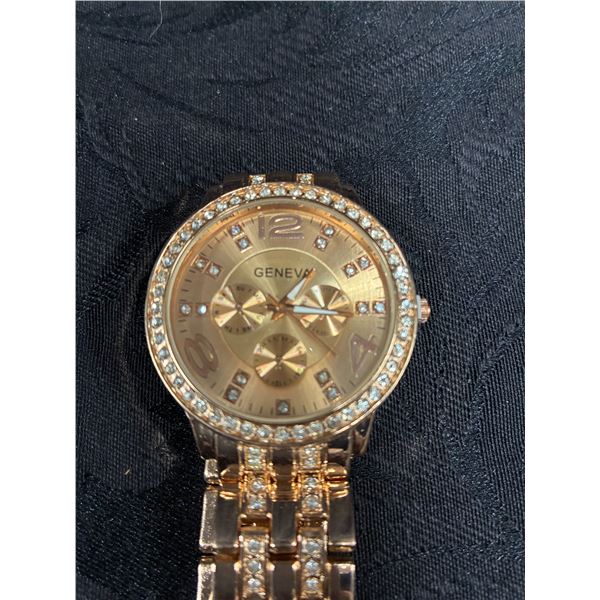 Brand new Geneva Rhinestone Rose Gold Dress Watch, battery has not been started