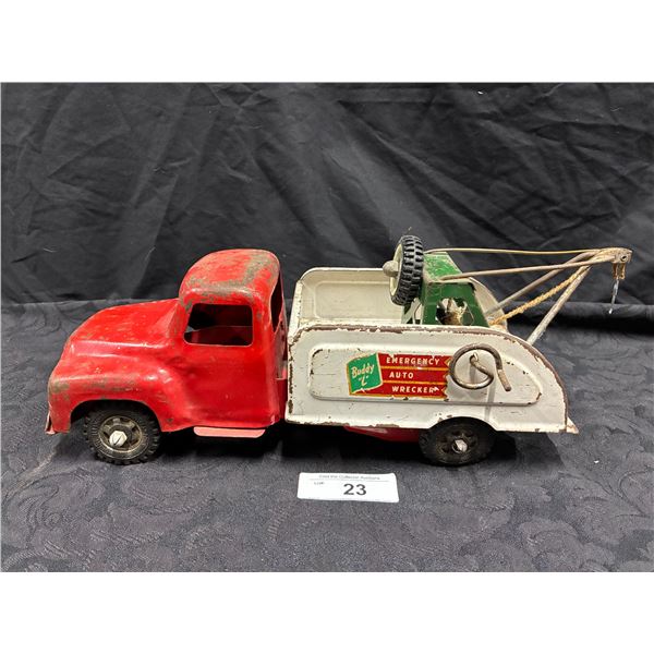 Vintage 50s Buddy L pressed steel tow truck 15"