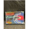 Image 1 : NIB Star Wars model kit by ERTL box 17"