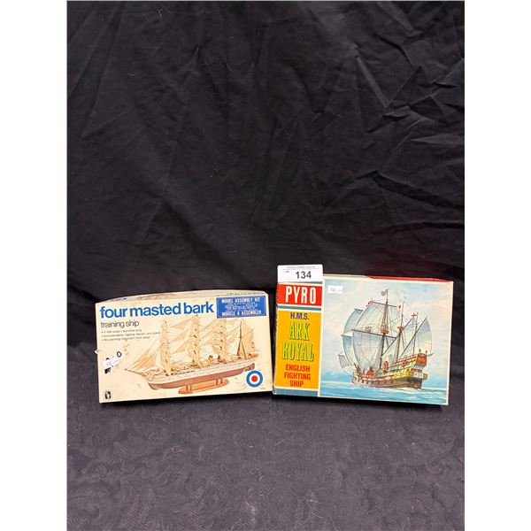 2 vintage sailboat model kits