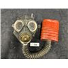 Image 1 : Vintage gas mask