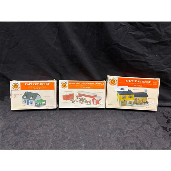 3 Bachmann train buildings
