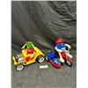 Image 1 : Pair of M&M collectibles