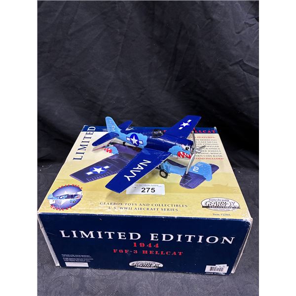 Vintage NIB 1944 die cast Hellcat plane