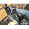 Image 13 : 2016 VOLVO EC220EL HYDRAULIC ROADBUILDER EXCAVATOR