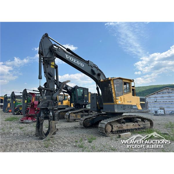 2018 VOLVO EC220EL HYDRAULIC ROADBUILDER EXCAVATOR