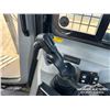 Image 17 : 2006 CAT D6R XW CRAWLER DOZER