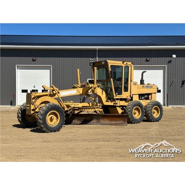 1987 CHAMPION 720 MOTOR GRADER