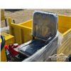 Image 16 : CD25 CRAWLER DUMPER