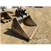 Image 2 : GRIZZLY 60 IN. Q/C EXCAVATOR CLEANOUT BUCKET